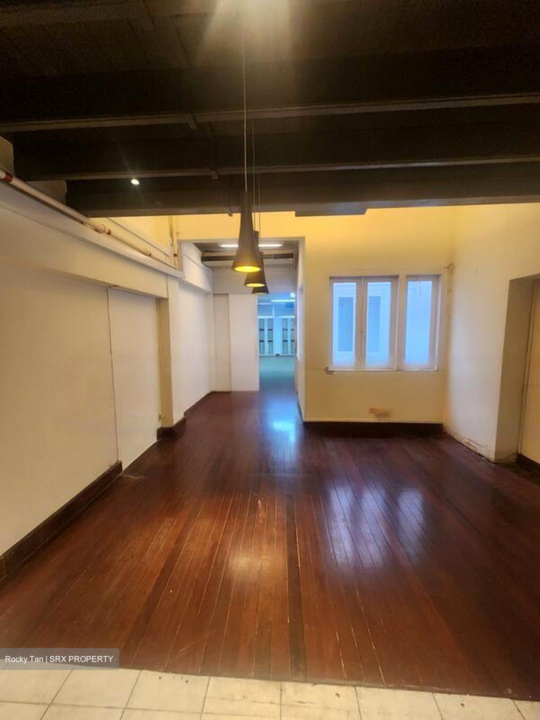 Crawford Court (D7), Retail #453516441
